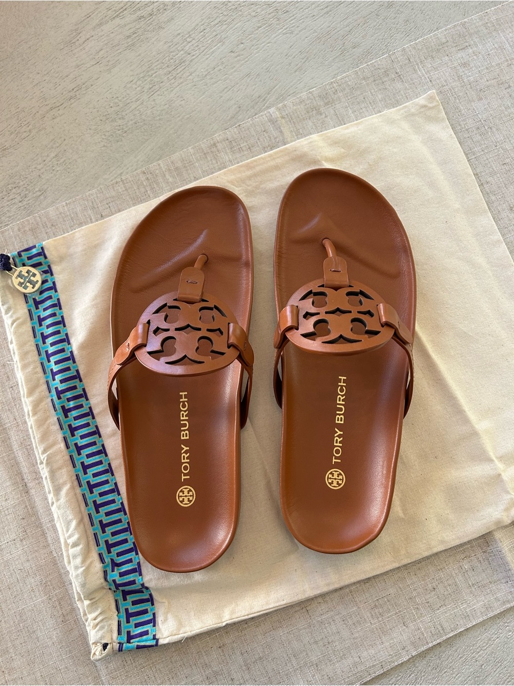 Tory Burch Miller Cloud Calf Leather/Miele, Size 9.5, only worn once or twice. - Picture 5 of 6